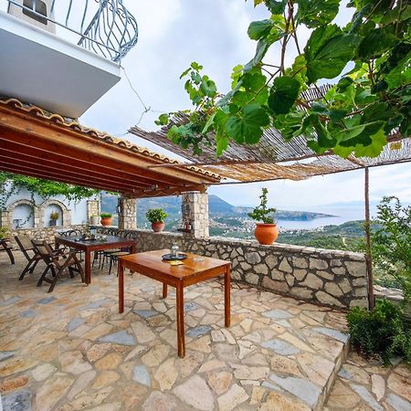 Castle Of Himara Apartment ภายนอก รูปภาพ
