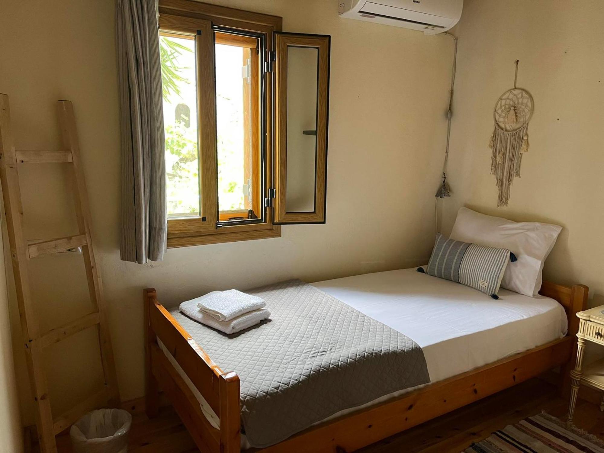 Castle Of Himara Apartment ภายนอก รูปภาพ